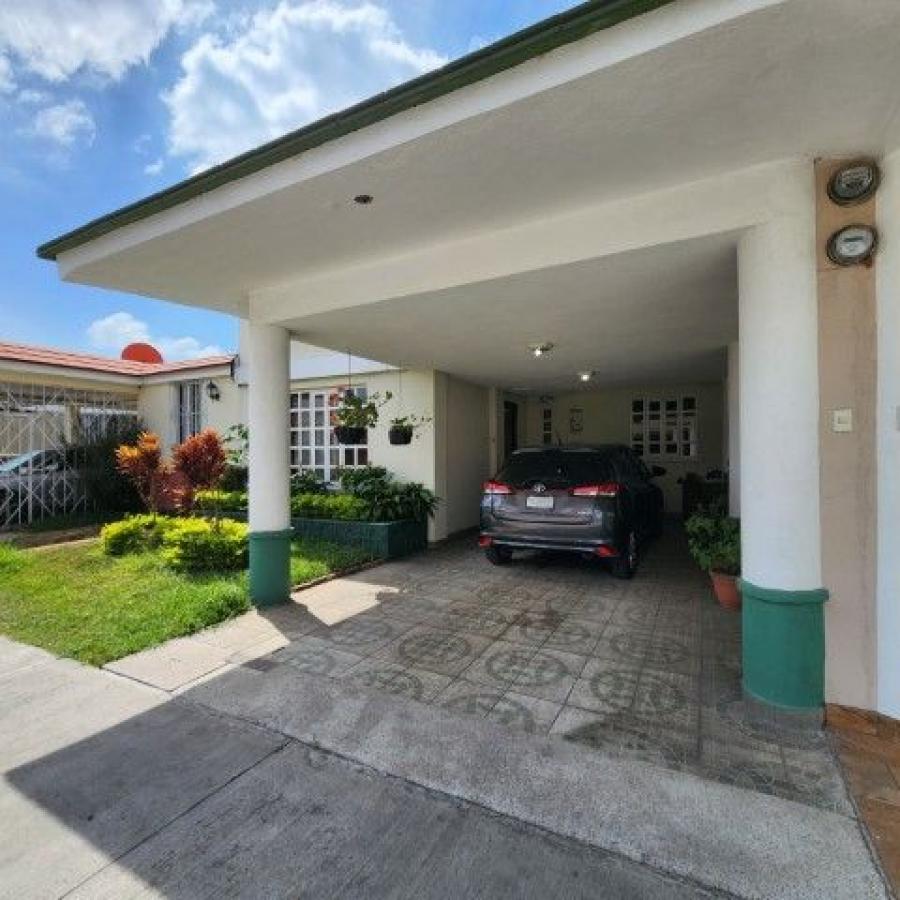 Foto Casa en Venta en Mixco, Guatemala - Q 1.450.000 - CAV40501 - BienesOnLine