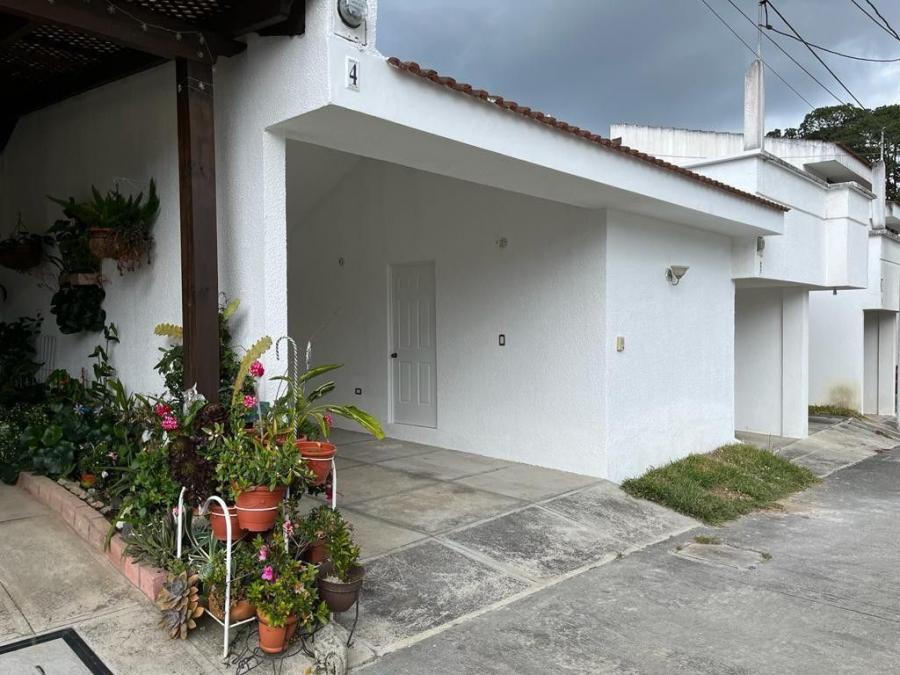 Foto Condominio en Venta en San Lucas Sacatepequez, Sacatepéquez - Q 900.000 - COV32747 - BienesOnLine