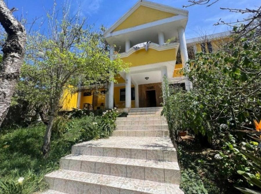 Foto Condominio en Venta en Santiago Sacatepéquez, Sacatepéquez - Q 1.777.000 - COV30031 - BienesOnLine