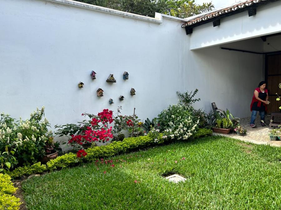 Foto Casa en Venta en Antigua Guatemala, Sacatepquez - U$D 275.000 - CAV27027 - BienesOnLine
