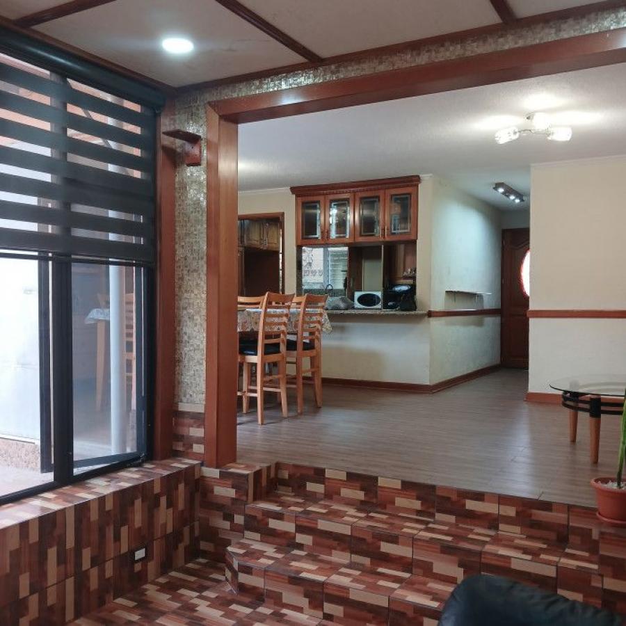 Foto Casa en Venta en Mixco, Guatemala - Q 2.100.000 - CAV50062 - BienesOnLine