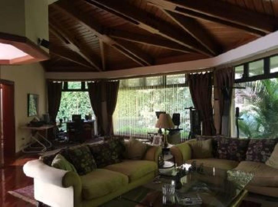 Foto Casa en Venta en Zona 14, Guatemala - U$D 2.500.000 - CAV34222 - BienesOnLine