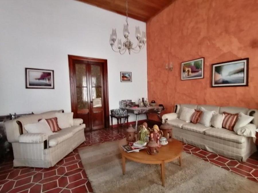 Foto Casa en Venta en Zona 2, Guatemala - U$D 250.000 - CAV29666 - BienesOnLine