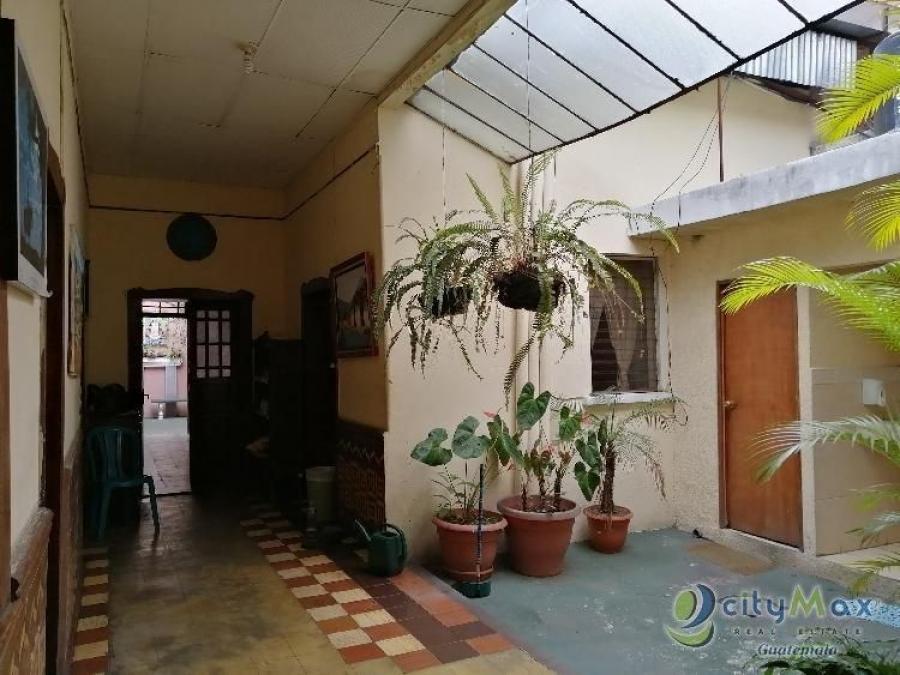 Foto Casa en Venta en Zona 2, Guatemala - U$D 330.000 - CAV33264 - BienesOnLine