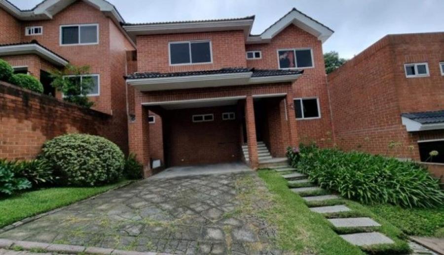 Foto Casa en Venta en Fraijanes, Guatemala - Q 1.962.000 - CAV26797 - BienesOnLine