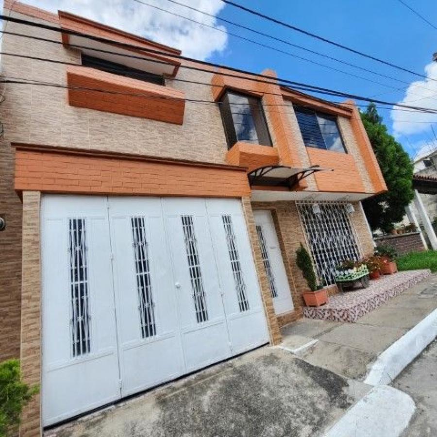 Foto Casa en Venta en Villa Nueva, Guatemala - Q 1.010.000 - CAV30926 - BienesOnLine