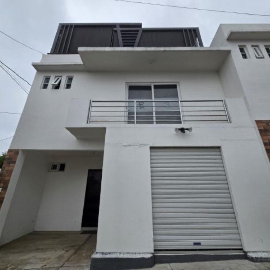 Home in Metric Way