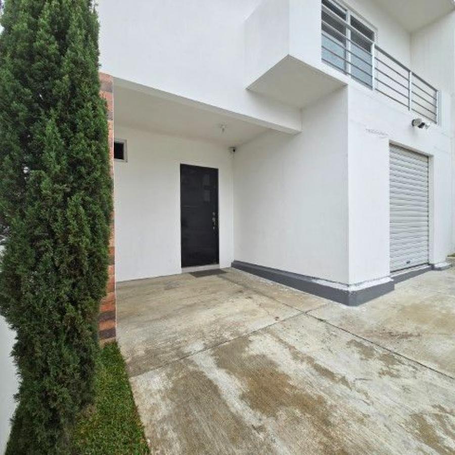 Foto Casa en Venta en Ciudad San Cristóbal Zona 8 de Mixco, Mixco, Guatemala - Q 120.000 - CAV47136 - BienesOnLine