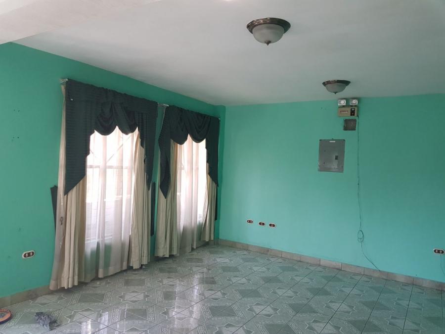 Foto Casa en Venta en Mixco, Guatemala - Q 2.000.000 - CAV34497 - BienesOnLine