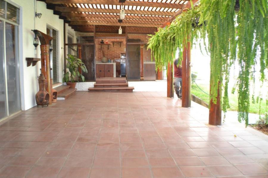 Foto Casa en Renta en Guatemala, Guatemala - U$D 1.800 - CAR12847 - BienesOnLine