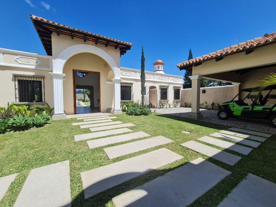 Foto Casa en Venta en Antigua Guatemala, Sacatepéquez - CAV26883 - BienesOnLine