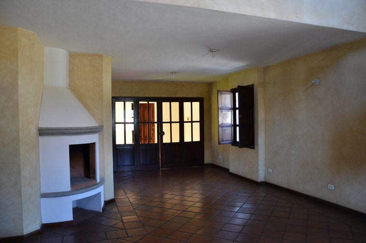 Foto Casa en Venta en Antigua Guatemala, Sacatepquez - U$D 330.000 - CAV1057 - BienesOnLine