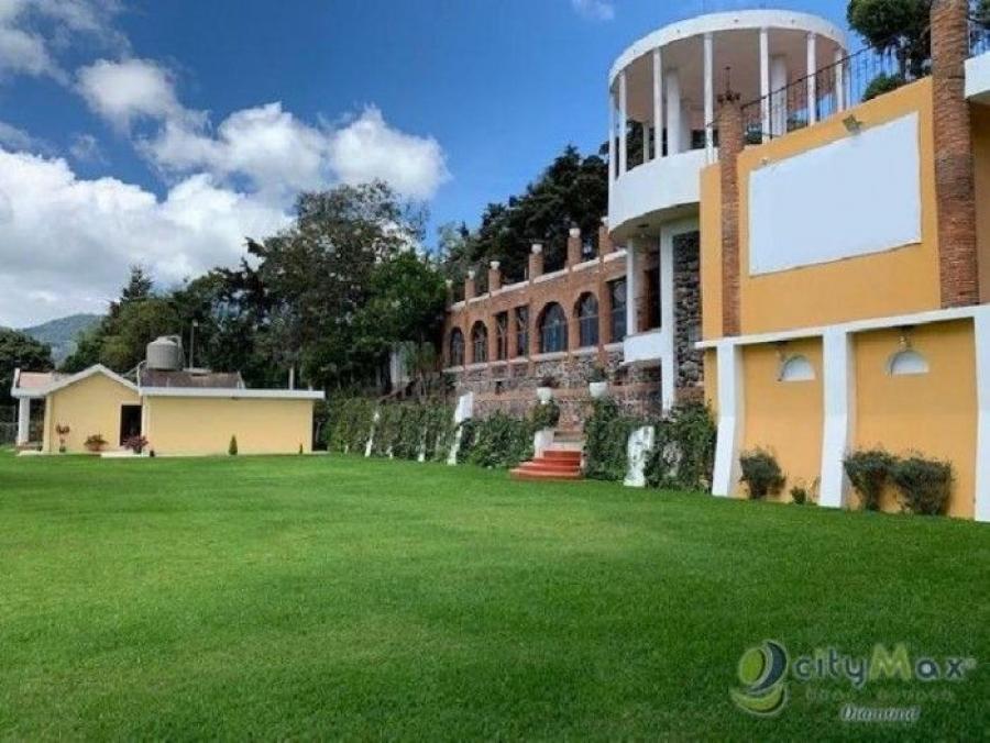 Foto Villa en Venta en Santa Luca Milpas Altas, Sacatepquez - U$D 1.330.559 - VIV26806 - BienesOnLine