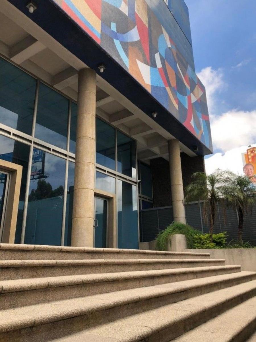 Foto Edificio en Renta en Zona 10, Guatemala - U$D 28.000 - EDR31990 - BienesOnLine