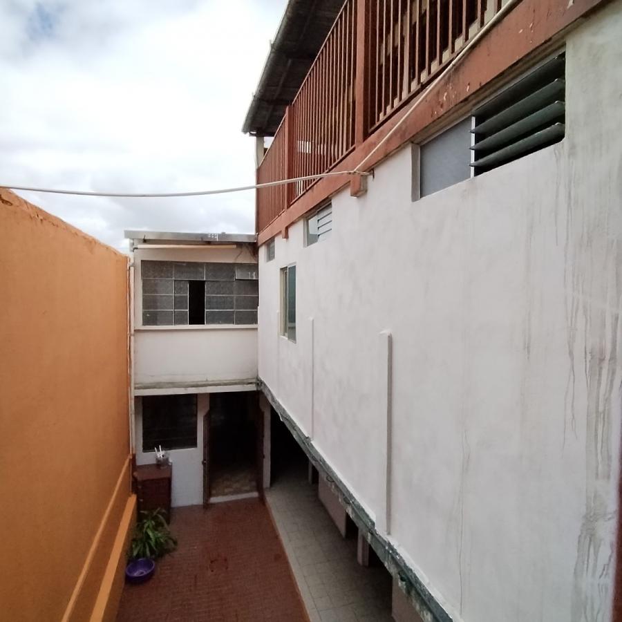 Home in Metric Way