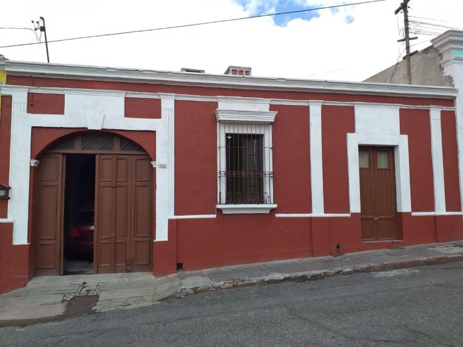 Foto Local en Renta en Zona 1, Quetzaltenango - Q 4.500 - LOR30543 - BienesOnLine