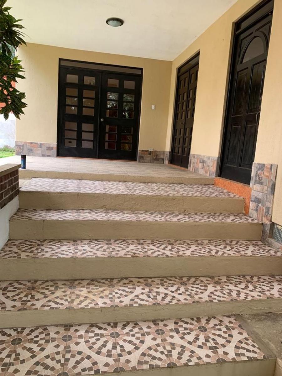 Foto Casa en Venta en Mixco, Guatemala - U$D 225.000 - CAV34278 - BienesOnLine