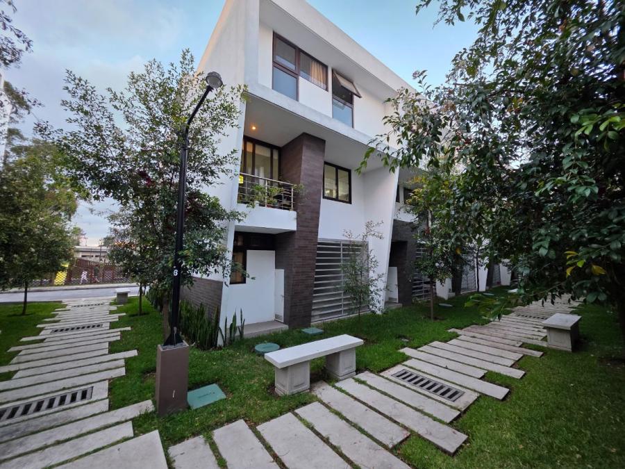 Home in Metric Way