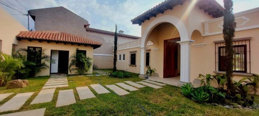 Foto Casa en Venta en Antigua Guatemala, Sacatepéquez - U$D 1.500.000 - CAV24358 - BienesOnLine