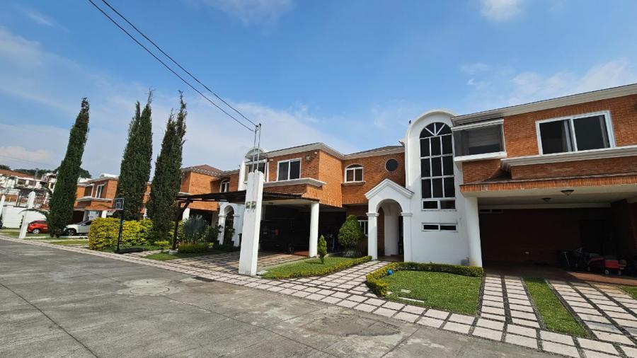 Foto Casa en Venta en Mixco, Guatemala - U$D 450.000 - CAV36751 - BienesOnLine