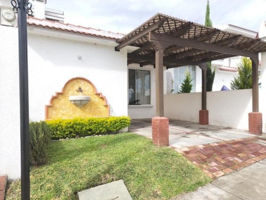 Foto Casa en Renta en San Lucas Sacatepquez, Sacatepquez - Q 3.900 - CAR20439 - BienesOnLine