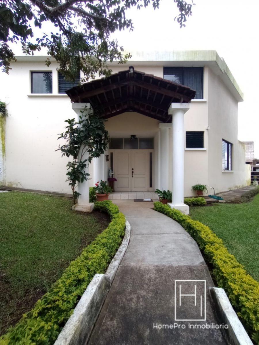 Foto Casa en Venta en Mixco, Guatemala - U$D 260.000 - CAV18948 - BienesOnLine