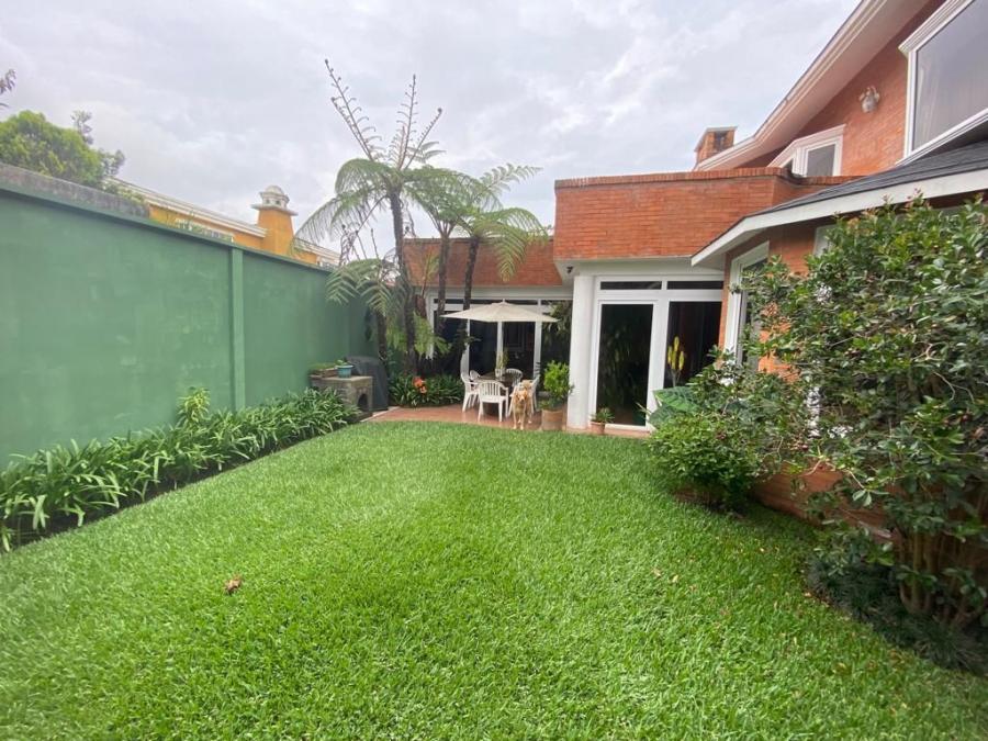 Foto Casa en Venta en Fraijanes, Guatemala - U$D 395.000 - CAV39832 - BienesOnLine