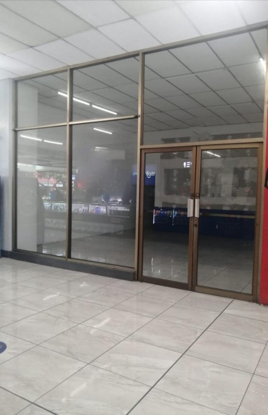Foto Local en Renta en Zona 1, Guatemala - U$D 1.375 - LOR36083 - BienesOnLine