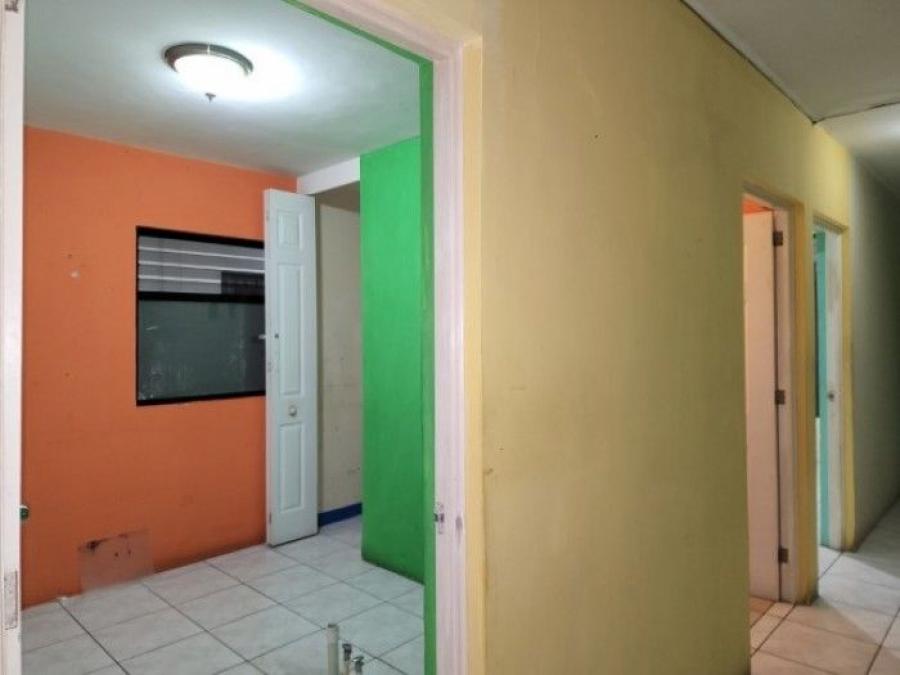 Foto Local en Renta en San Cristóbal, Mixco, Guatemala - Q 5.500 - LOR46875 - BienesOnLine