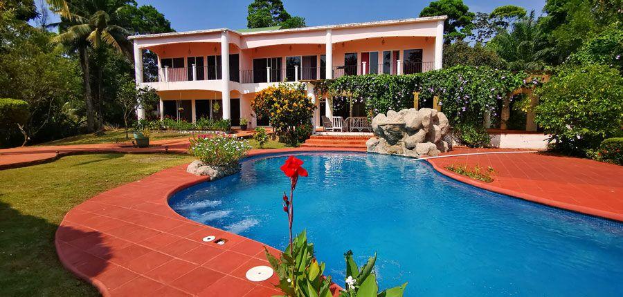 Foto Casa en Venta en Livingston, Izabal - U$D 1.000.000 - CAV8303 - BienesOnLine