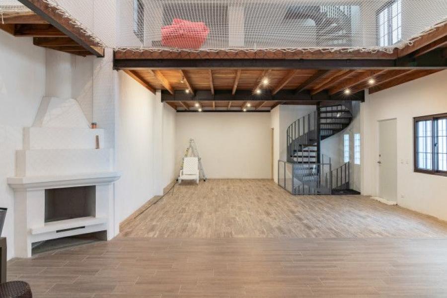 Foto Condominio en Venta en Santa Lucía Milpas Altas, Sacatepéquez - U$D 425.000 - COV37880 - BienesOnLine