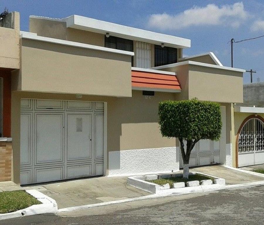 Foto Casa en Venta en Mixco, Guatemala - U$D 285.000 - CAV24420 - BienesOnLine