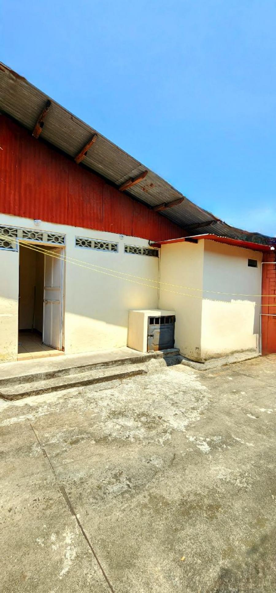 Home in Metric Way