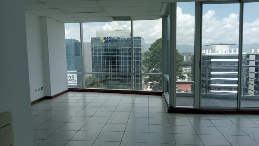Foto Oficina en Renta en Zona 10, Guatemala, Guatemala - U$D 4.706 - OFR28258 - BienesOnLine