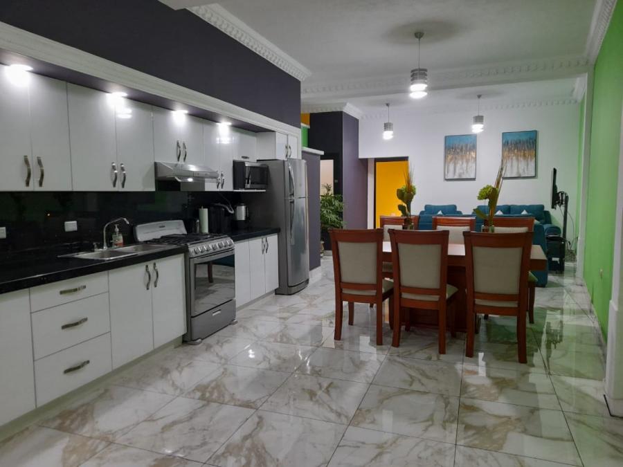 Foto Apartamento en Renta en San Lucas Sacatepquez, Sacatepquez - Q 6.500 - APR13001 - BienesOnLine