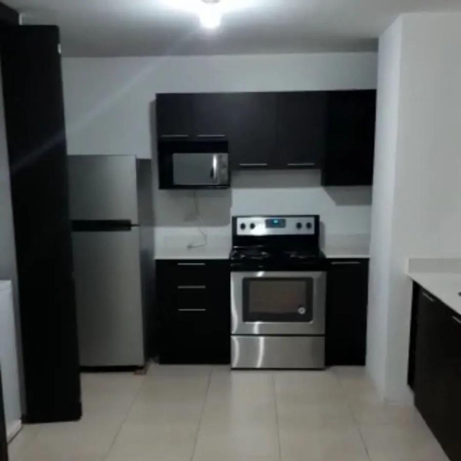 Foto Apartamento en Renta en Zona 11, Guatemala, Guatemala - Q 4.500 - APR21347 - BienesOnLine