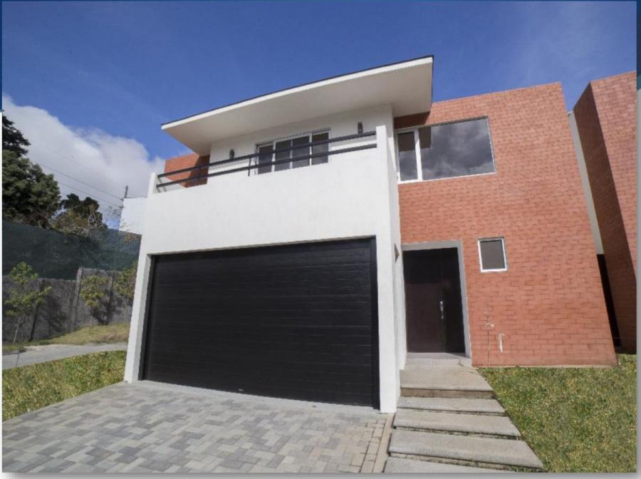 Foto Casa en Renta en 20 CALLE ZONA 10, 20 CALLE ZONA 10, Guatemala - U$D 1.525 - CAR40978 - BienesOnLine