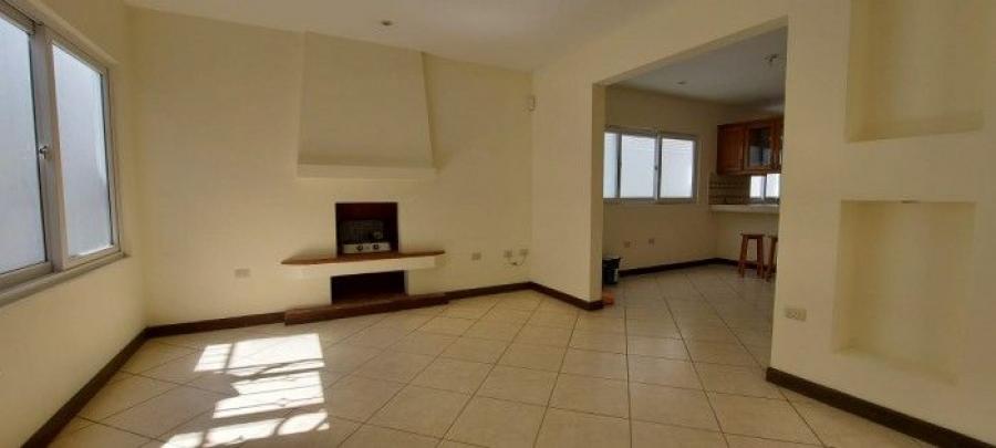 Foto Casa en Venta en Zona 8 de Mixco, Zona 8, San Cristbal, Guatemala - U$D 260.000 - CAV18749 - BienesOnLine