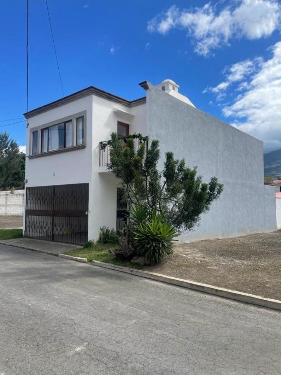 Foto Casa en Venta en 3ra. Avenida E4, San Miguel Dueñas, Sacatepéquez - Q 975.000 - CAV36100 - BienesOnLine