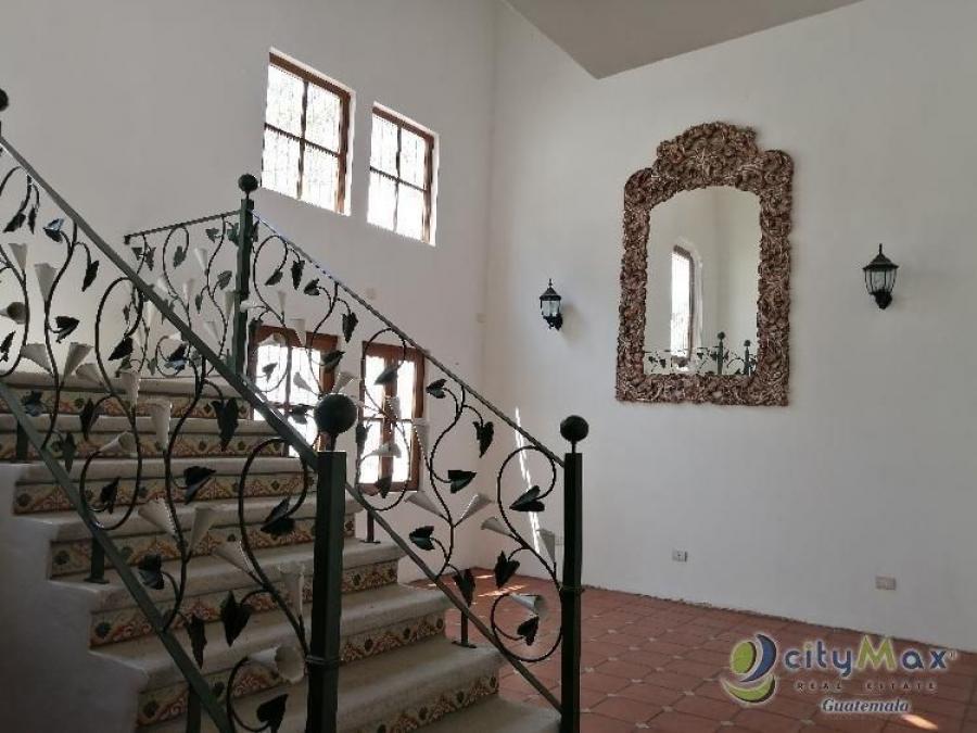 Foto Casa en Venta en Zona 16, Guatemala - U$D 875.000 - CAV38838 - BienesOnLine