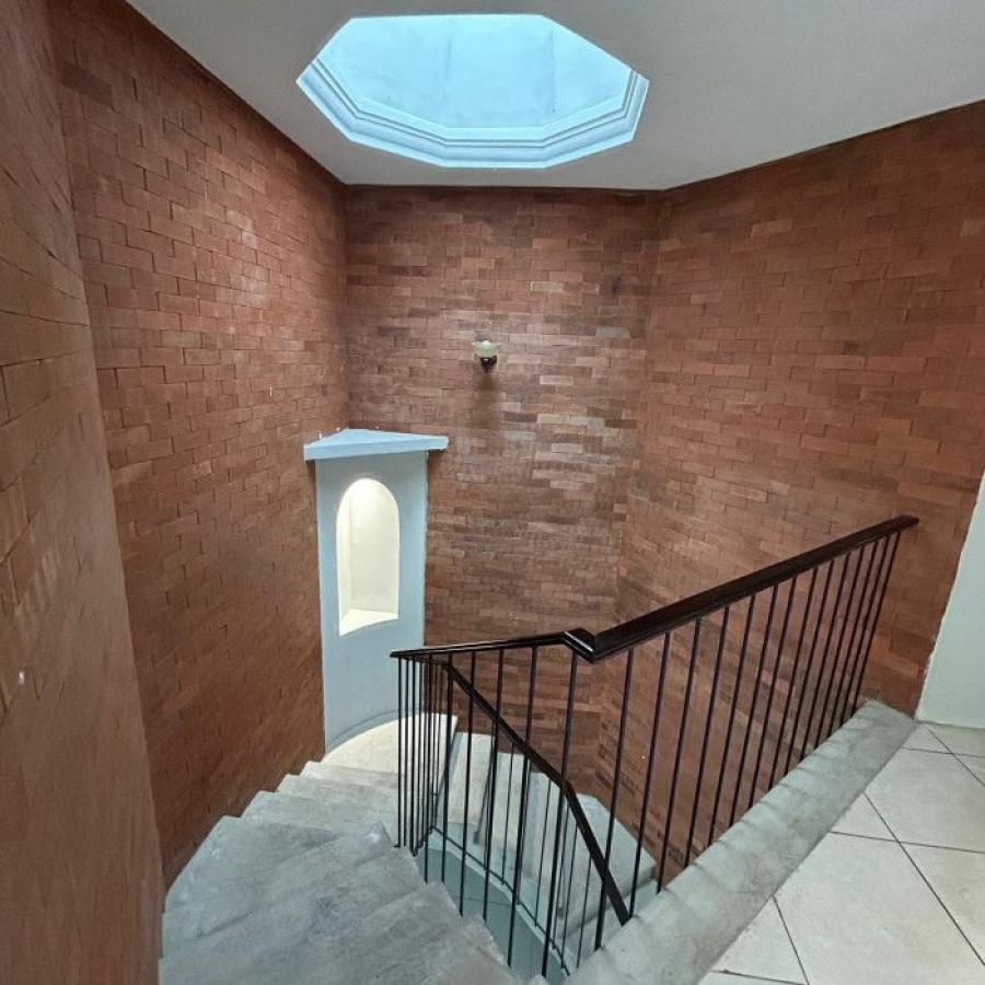 Foto Casa en Venta en San Lucas Sacatepéquez, Sacatepéquez - U$D 230.000 - CAV42160 - BienesOnLine