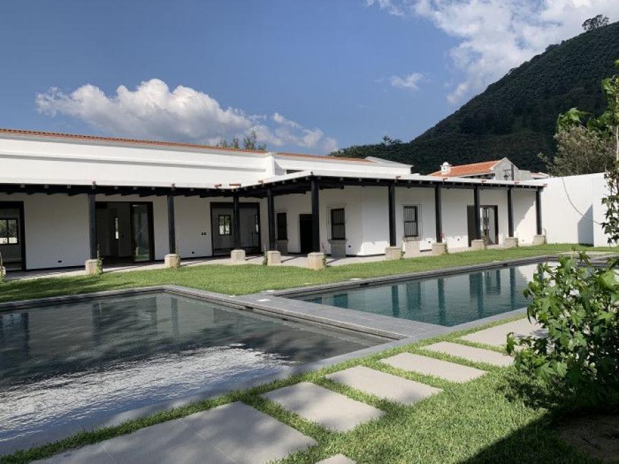 Foto Terreno en Venta en San Cristobal El Bajo, Antigua Guatemala, Sacatepéquez - U$D 177.500 - TEV48701 - BienesOnLine