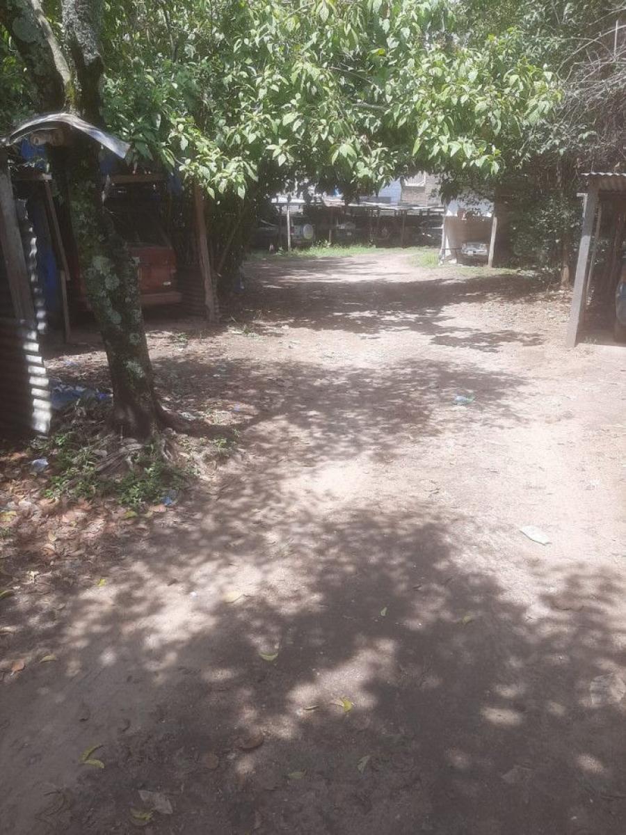 Home in Metric Way