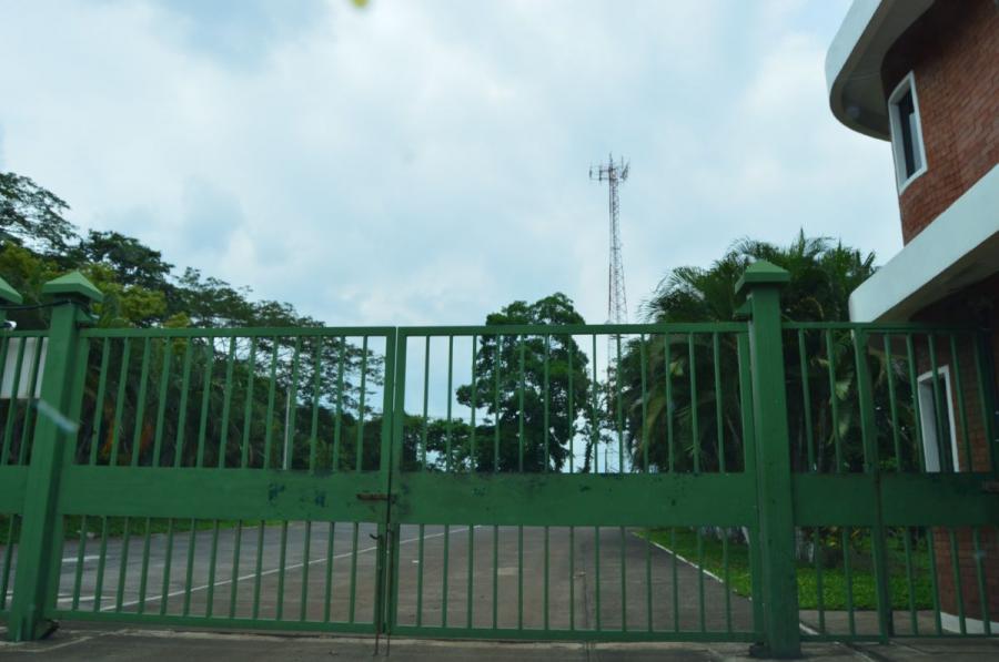 Home in Metric Way