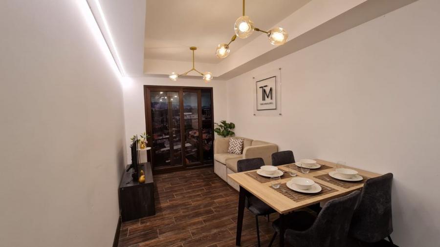 Home in Metric Way