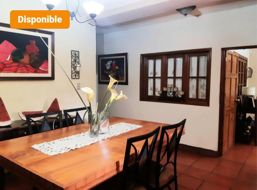 Foto Casa en Venta en Mixco, Guatemala - Q 1.800.000 - CAV12661 - BienesOnLine