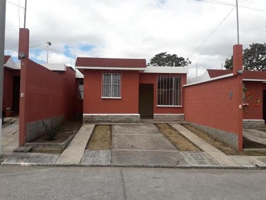 Foto Casa en Venta en PaSeo San Francisco, Ciudad Quetzal, Guatemala - Q 300.000 - CAV2243 - BienesOnLine