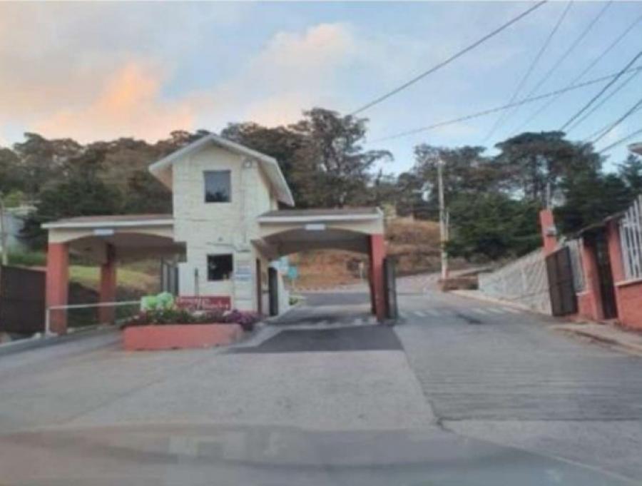 Foto Casa en Venta en San Juan Sacatepéquez, Guatemala - Q 1.380.000 - CAV38570 - BienesOnLine