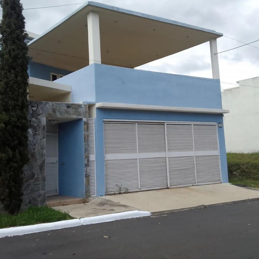 Foto Casa en Venta en Pinares, San Cristbal, Guatemala - Q 1.530.000 - CAV21036 - BienesOnLine