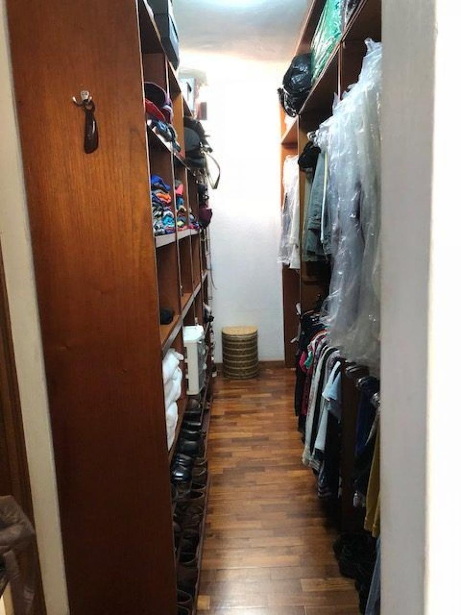 Home in Metric Way